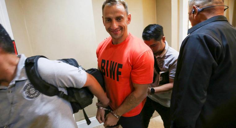 Több hónapnyi börtön után most Oroszországba küldik a botrányos streamert