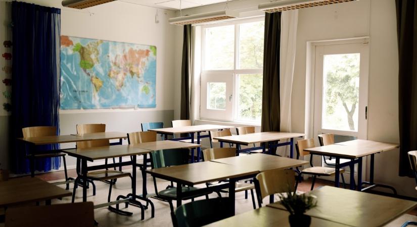 Mikor lesz a tavaszi szünet a 2025/2026-os tanévben?