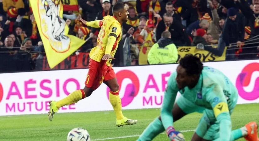 Egygólos hazai sikerrel visszaugrott az élre a Lens