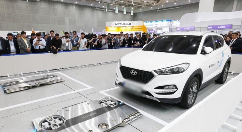 Sose volt ilyen könnyű a parkolás – Így automatizálja a parkolóházat két vezető cég