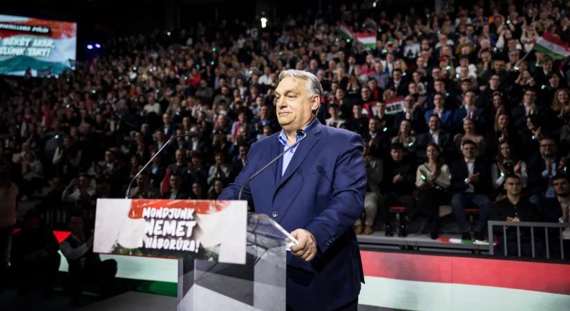 Orbán Viktor: Köszönöm, hogy ilyen sokan eljöttetek! - Videó