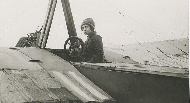 Az első magyar nő, aki a felhők felé emelkedett – Steinschneider Lilly