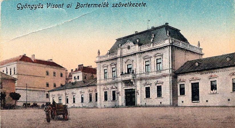 Gyöngyös ikonikus épülete újra a 120 évvel ezelőtti pompájában látható