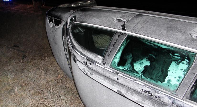 Hosszú a bűnlajstroma annak a két tinédzsernek, akik egy ötéves kisfiúval együtt loptak el egy autót