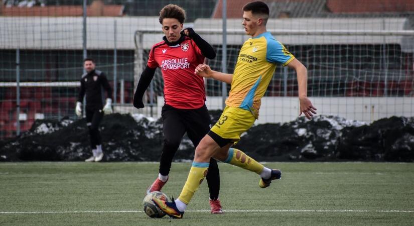 Kemény mérkőzéssel kezdte a tesztelést a Lőrinc