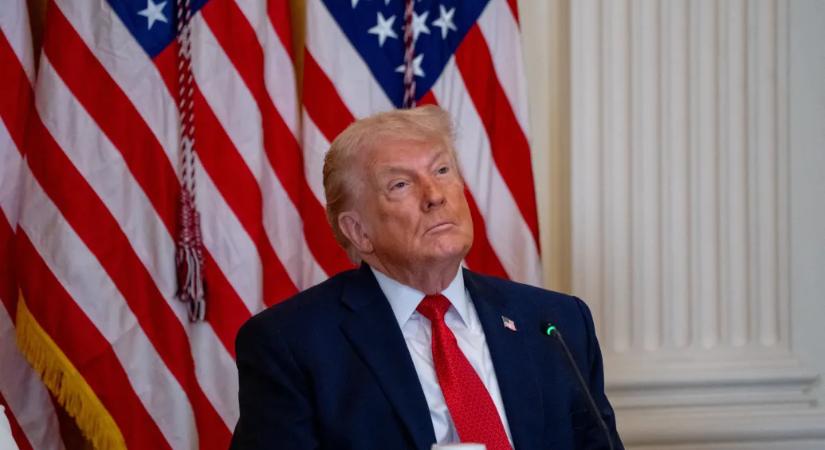 Donald Trump szerint ideje új vezetést keresni Iránban