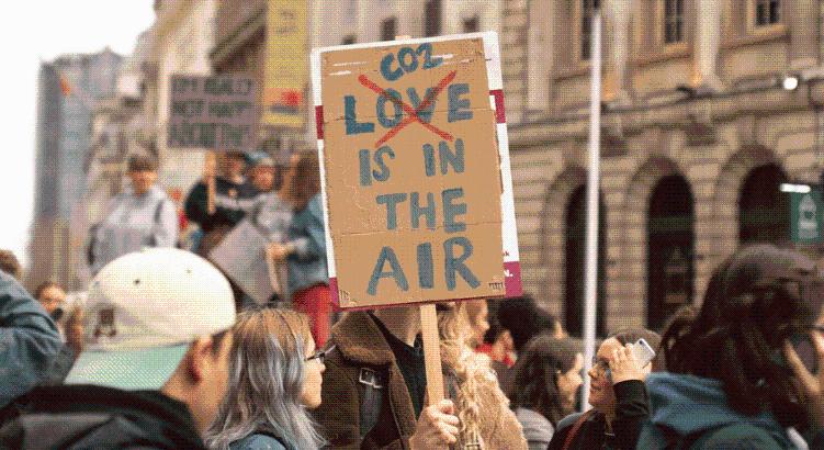 Mintha nem lenne holnap: a világ leggazdagabb 1% 10 nap alatt elfüstölte a 2026-os szén-dioxid-keretét