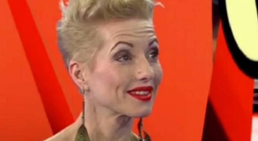 Nóci volt a ValóVilág bombázó műsorvezetője: 50 évesen így néz ki a friss videón