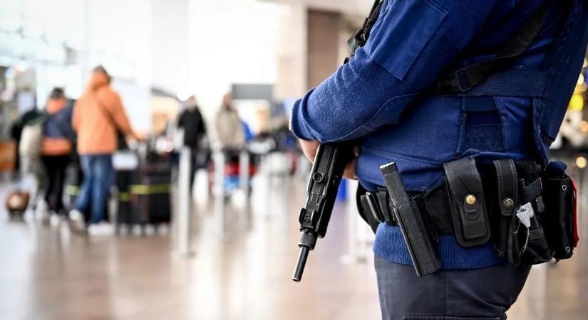 Furcsa gondolatok miatt támadott egy migráns Svédországban