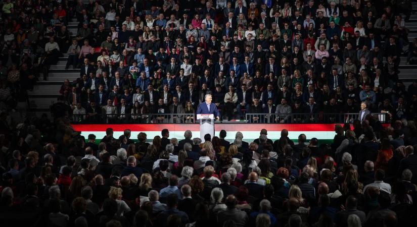 Orbán Viktor: Ilyen, amikor mi, békepártiak összejövünk