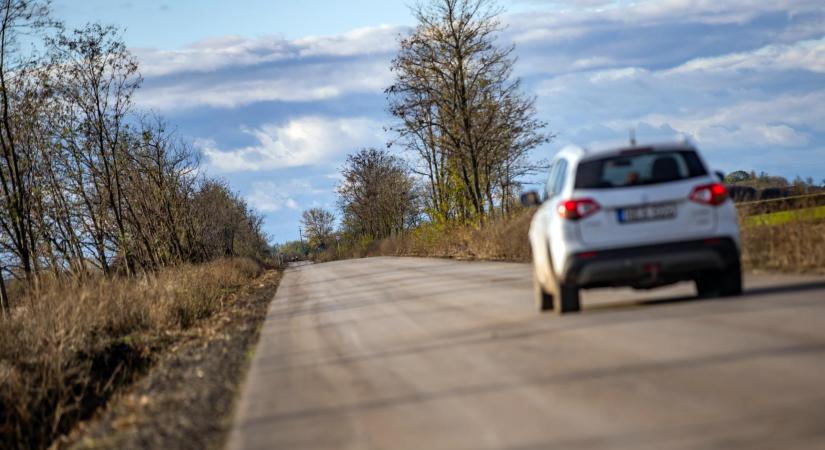 Újabb források jutnak a külterületi önkormányzati utakra