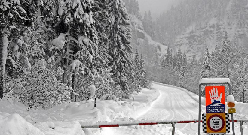 Csak a hétvégén nyolc ember halálát okozta lavina az osztrák Alpokban
