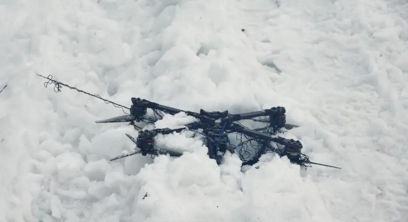 Éjszakai dróntámadás: lángba borult Hmelnickij megye