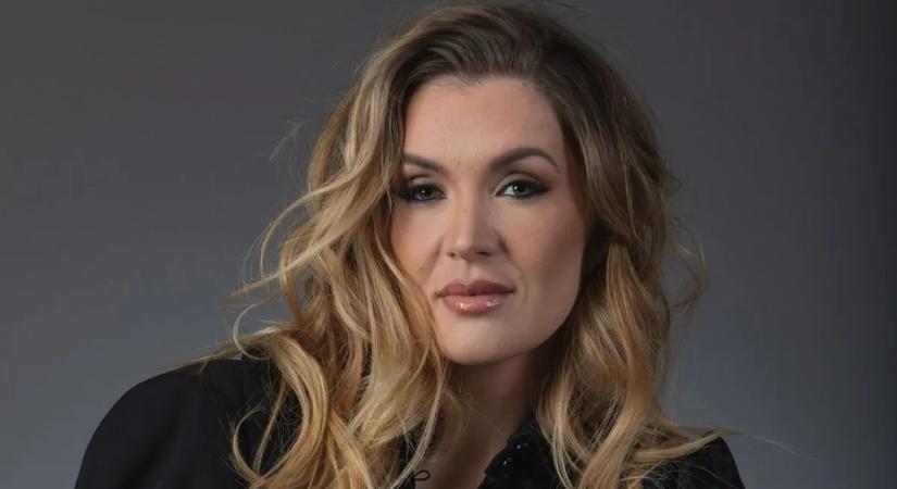 „Natit is mindig magammal szoktam vinni” – Hódi Pamela adományozni indult, telepakolta az autóját