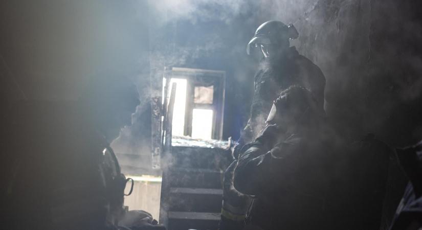 Öten meghaltak és több tucatnyian megsebesültek Ukrajnában orosz dróntámadásokban