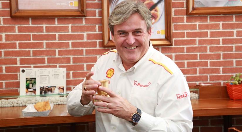 „Feszes költségvetést” ígért Bajnai nagy rajongója Magyar Péternek