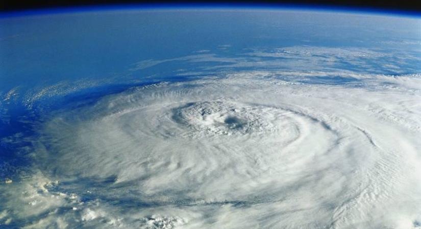 Sosem látott erősségű viharokra készülhetünk: újra kell gondolni miattuk a hurrikánskálát