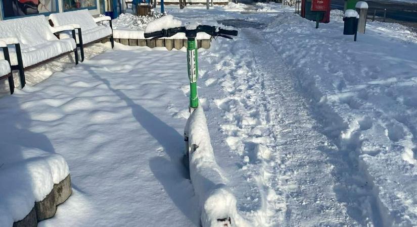 Egri rollerek a tél fogságában - mi lesz a Lime-ok sorsa a havas utcákon?