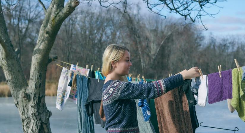 Fagyos frissesség – Ezért érdemes a ruhákat a szabadban szárítani télen