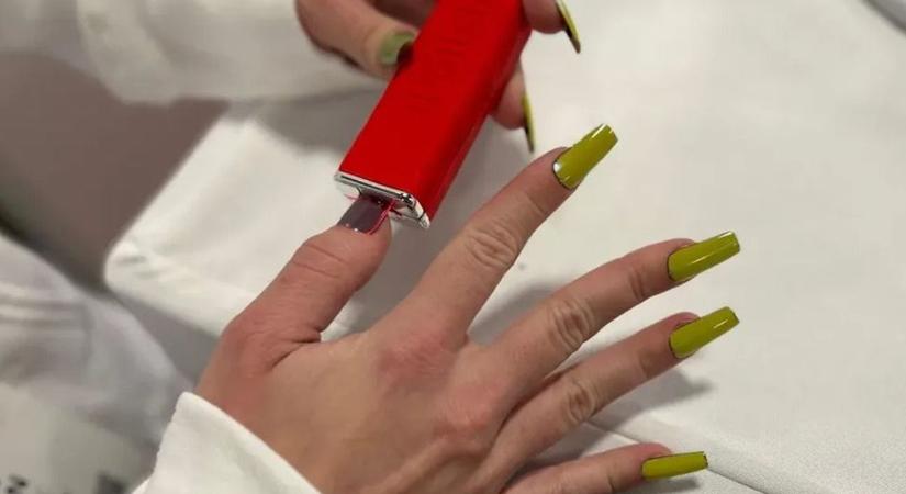 Megérkezett a világ első okoskörme, sok nő álma válhat valóra ( videó)