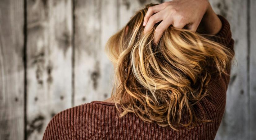 Egy fodrász óva int attól, hogy ilyen balzsamot használjunk: „A hajad állapota valójában rosszabb lesz”