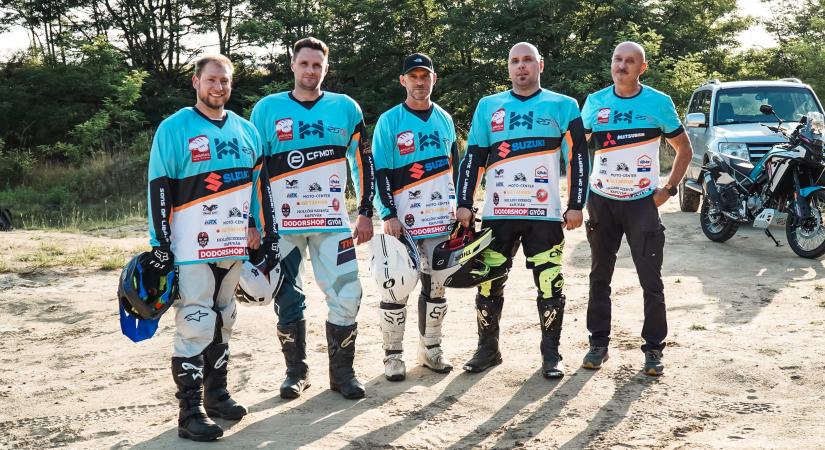 Nyakukba veszik Afrikát a Szabadság Fiai