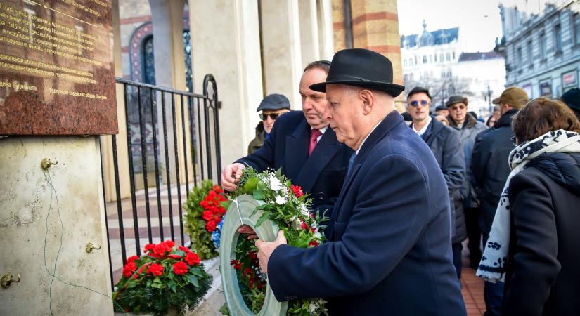 A magyar állam kifosztotta saját polgárait, gyilkosok kezére adta őket és maga is gyilkolt