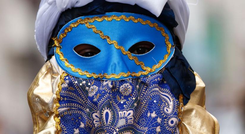 Támogatókat keresnek a farsangi bálra Vámosszabadin