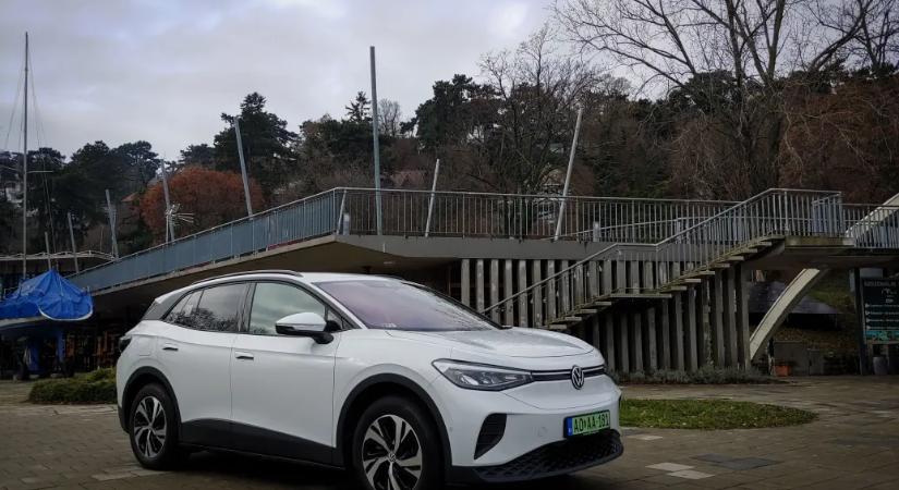 Szinte fapados, de így is jó vétel a Volkswagen tágas villanyautója