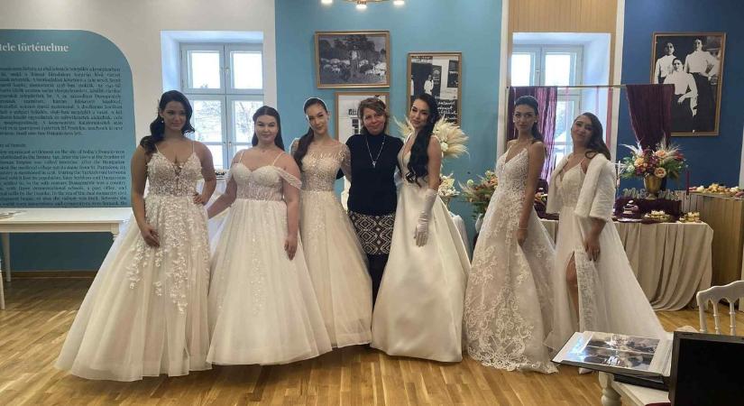 Esküvői álom a Mondbach-kúriában – ilyen volt az esküvő kiállítás (galériával és videóval)