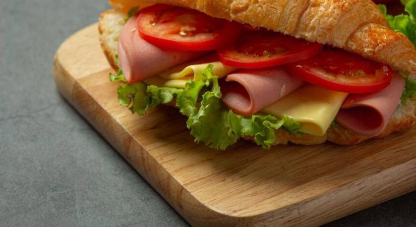 Hétköznapi élelmiszer lehet a demencia legyőzője, ebből kellene többet ennünk