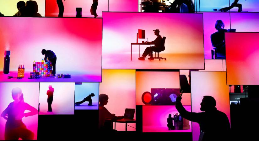 Igazi látványgépség: ciános tévé, hőkamerás menetrögzítő és instant csokinyomtató is jön idén