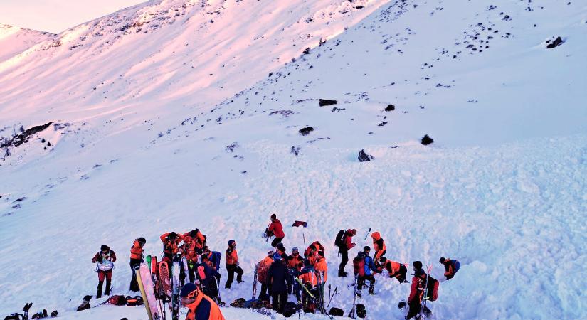 Legkevesebb nyolcan meghaltak a nyugat-ausztriai Alpokban lezúduló lavinákban