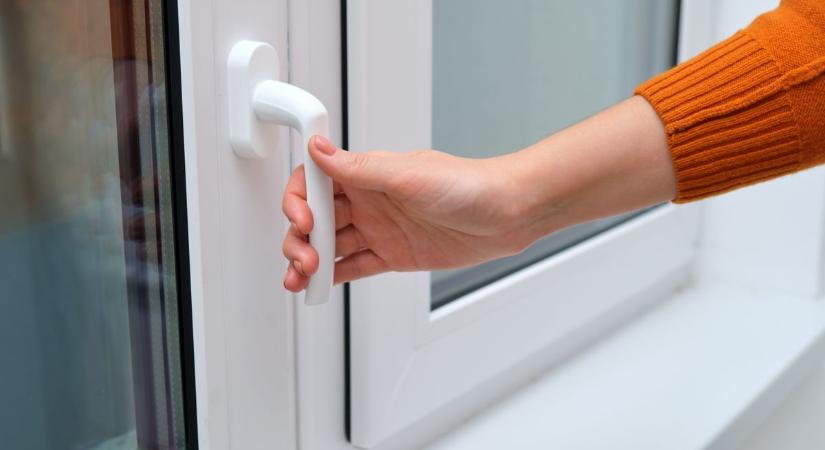 Szellőztetés télen: a legegyszerűbb szokás, ami sokat számít, mégis elfelejtjük