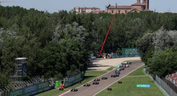 Hype, Imola, Red Bull – vasárnapi hírek