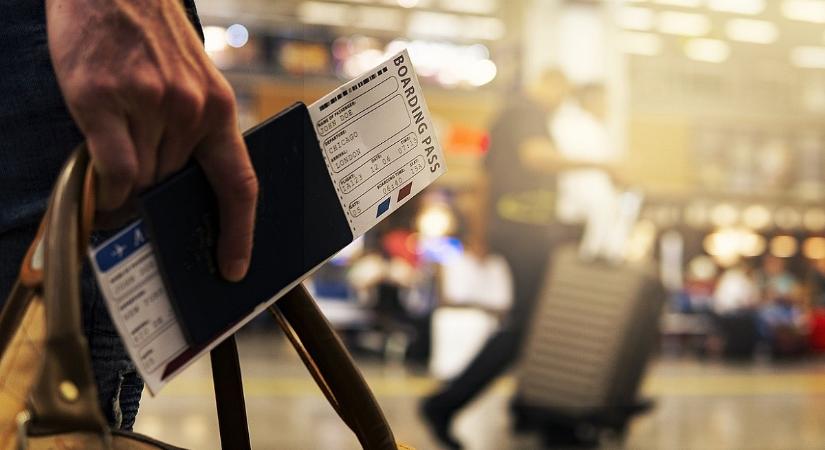 Erről nem beszélnek a légitársaságok: titkos kedvezmények járnak ezeknek az utasoknak