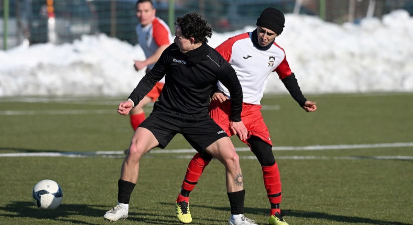 Téli-kupa: az Egerszólát 9, a Domoszló 7 góllal hengerelt
