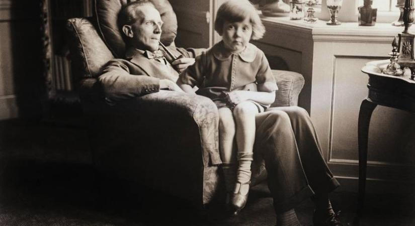 „Ellopta a nevemet, nekem semmit sem adott” – a Micimackó írója kihasználta fiát, ő mégis megbékélt vele