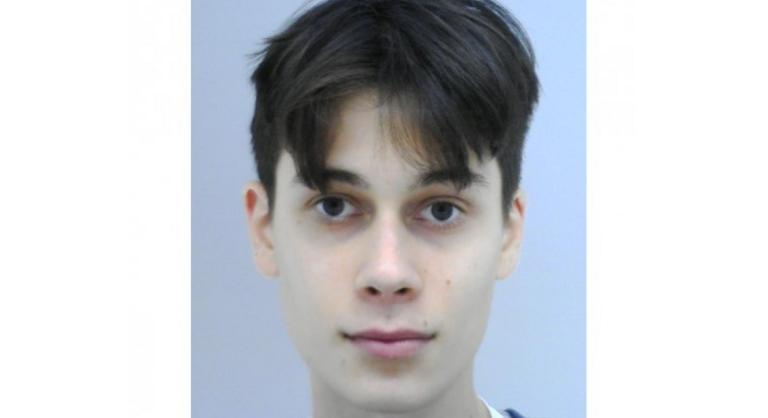 Kamera rögzítette, ahogy valaki a Lánchídról a Dunába esik – vizsgálják, van-e kapcsolat az eltűnt Mátyás esetével