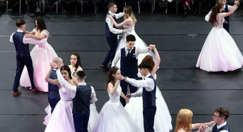 Megható és drámai pillanatok is jutottak a hétre