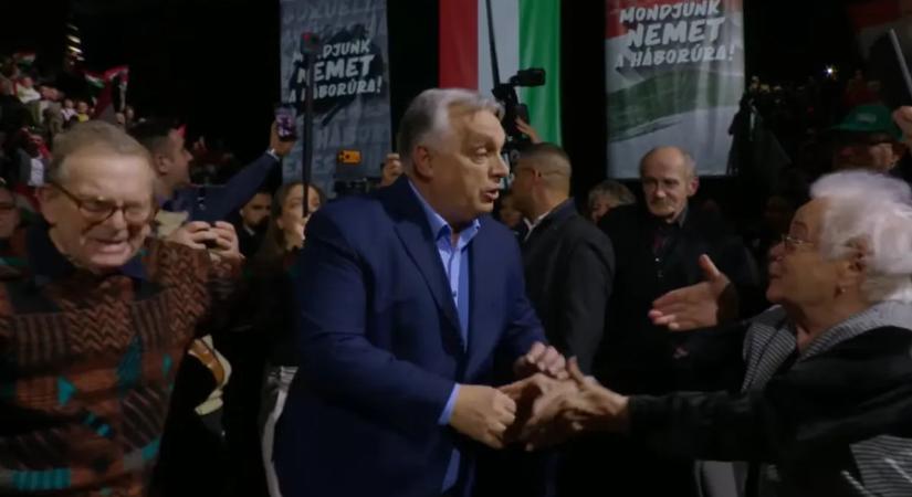 Orbán Viktor megmutatta, régen elfeledett felvételek kerültek elő