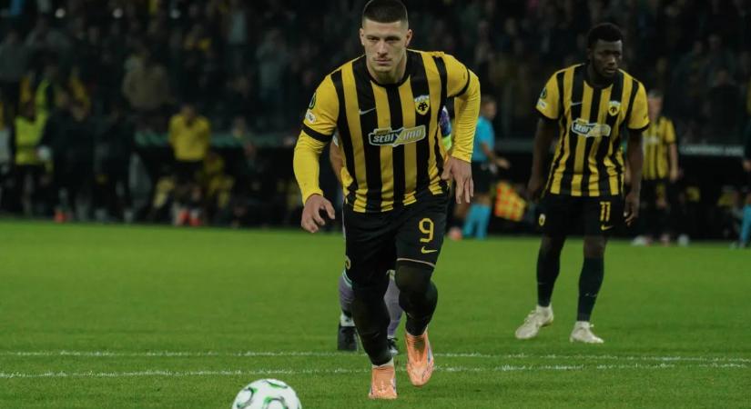 Varga először kezdett, Jovics volt a meccs hőse, az AEK kiütötte a Panathinaikoszt