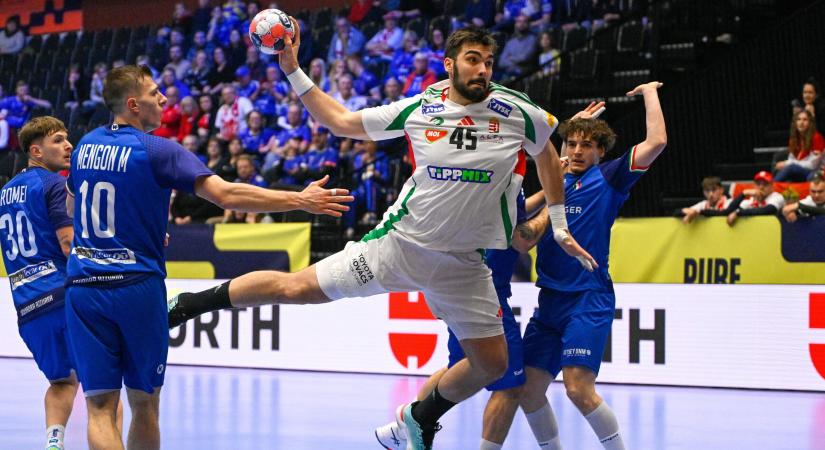 Olaszország legyőzésével középdöntős a magyar válogatott