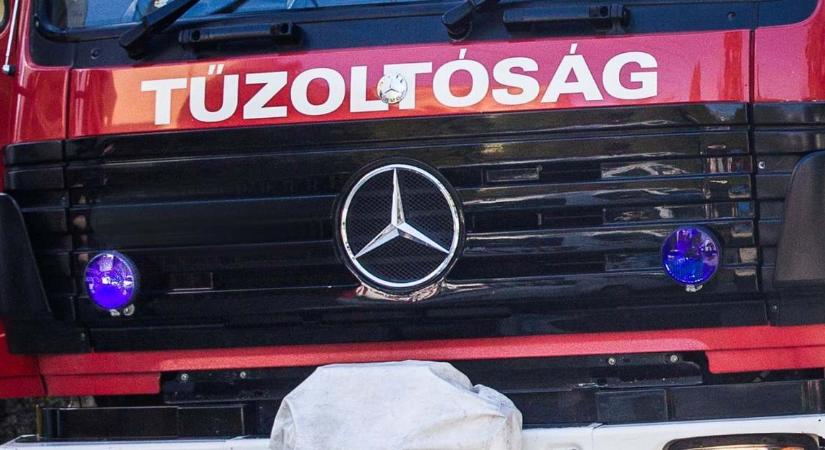 Kigyulladt egy ház Magyarhomorogon