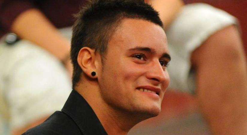 VV Cristofelt botrányhősként ismerte meg az ország: ősz hajjal, sofőrként tuti, nem ismered fel