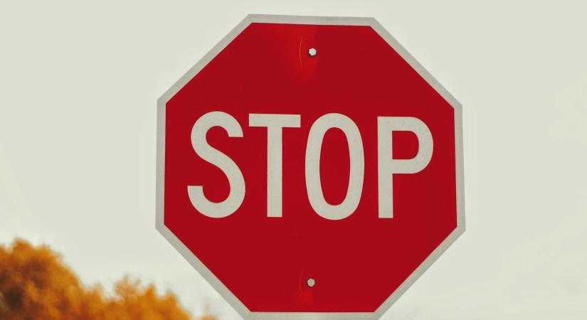 Figyelmeztet a hatóság: üveg került egy népszerű élelmiszerbe, tilos enni belőle