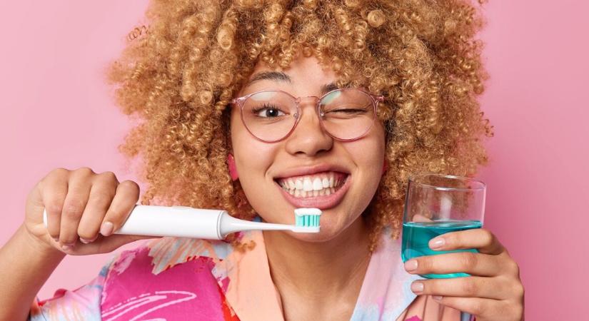 A fogorvos szerint fillérekből kiváltható a drága szájvíz