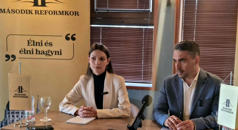 Vona Gábor javaslata: felelős bizalmatlanság