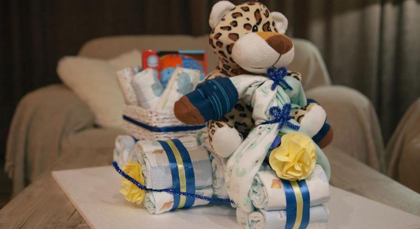 Babalátogató ajándék: 2026 top 10 praktikus ötlete