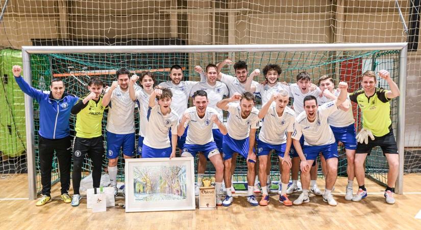 Hiába szakadt ki a szekszárdi gólzsák – érdekességek az idei Váz-Bau Kupáról (galériával)